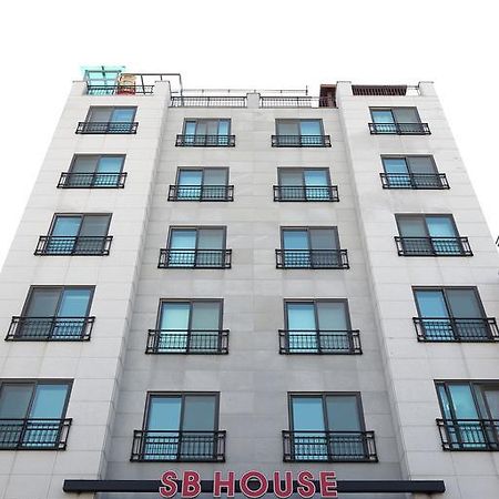 ホテル Sb House スウォン エクステリア 写真